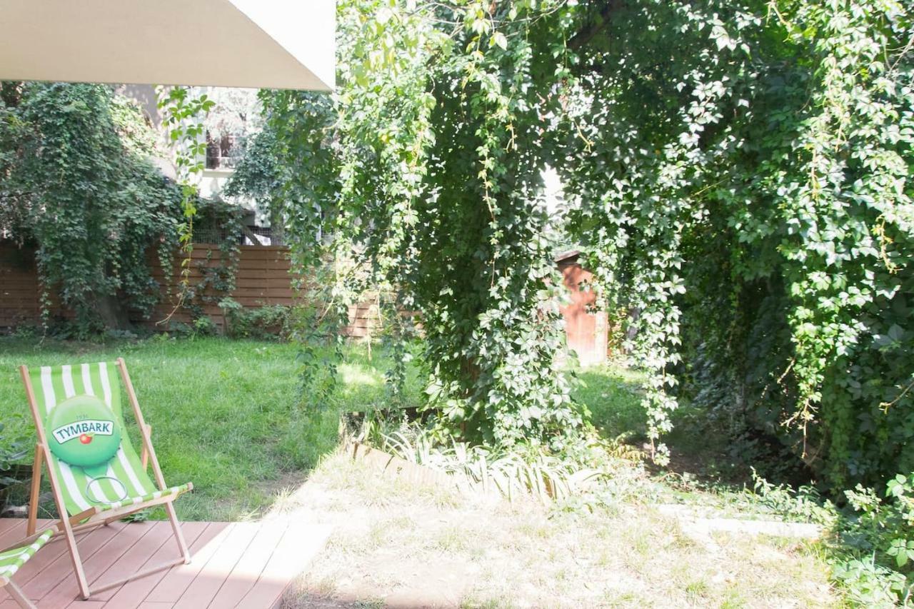 Private Garden In City Center P4You Pl Краков Экстерьер фото
